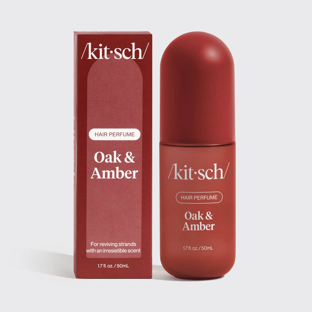Parfum pour cheveux KITSCH Chêne & Ambre avec présentation des notes olfactives : framboise, safran, jasmin, orchidée sauvage, mousse de cèdre, bois ambrés et bois fumés.