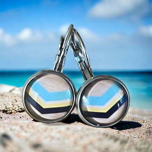 Boucles d'oreilles artisanales en acier inoxydable avec cabochons en verre de 12mm - M Fantaisies Bijoux Artisanaux.