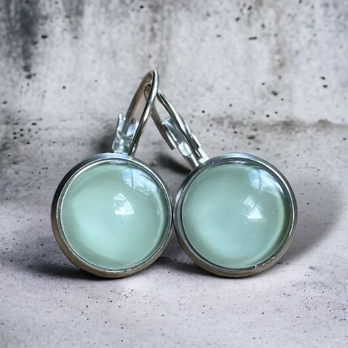 Boucles d'oreilles artisanales en acier inoxydable avec cabochons en verre, 12 mm, attaches dormeuses.