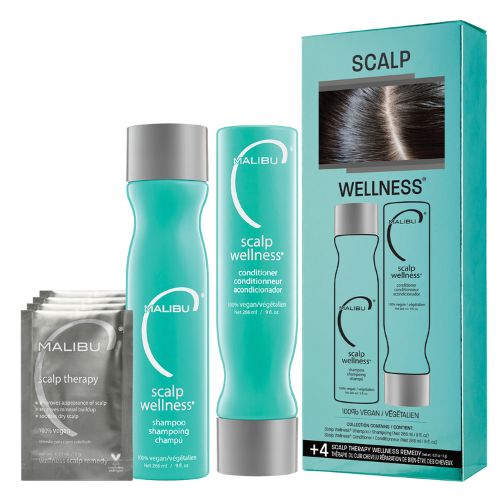 Ensemble Malibu C Scalp Wellness – bouteille de shampoing et revitalisant 266 ml avec étiquettes turquoise  accompagnés de 4 sachets Scalp Therapy posés sur fond blanc. Soin complet végane pour cuir chevelu sensible ou irrité.