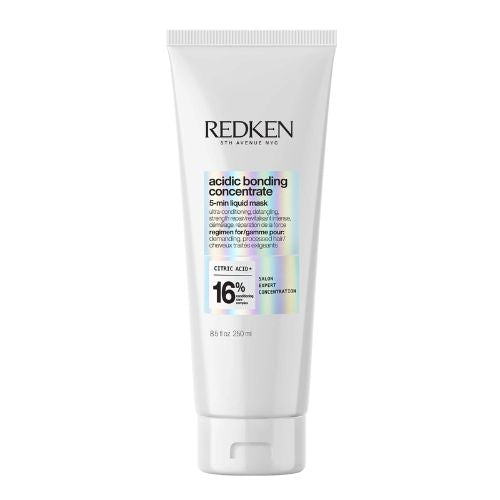 Tube REDKEN Acidic Bonding Concentrate masque réparateur 5 minutes 250 ml gris clair avec étiquette  pour cheveux abîmés sur fond blanc.
