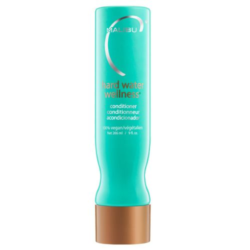 Revitalisant Malibu C Eau Calcaire 266 ml – bouteille blanche avec étiquette turquoise , fini mat, posée sur fond blanc. Soin capillaire hydratant pour cheveux exposés à l’eau dure, végane et sans parabènes.