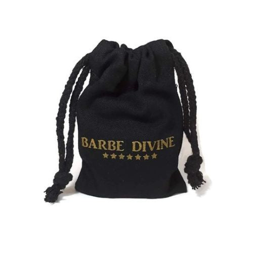 Sac de voyage Barbe Divine - format compact 10x15 cm pour accessoires et soins.