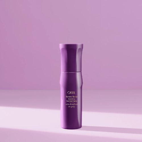 Flacon de soin épaississant en spray pour cheveux clairsemés, offrant volume, densité et protection antioxydante.