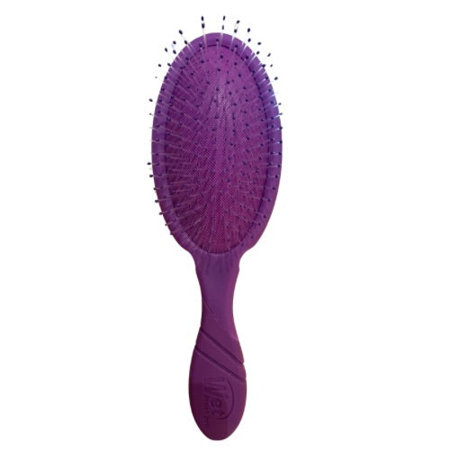 Brosse démêlante Wetbrush Pro Original avec poils souples IntelliFlex et poignée ergonomique pour usage professionnel.
