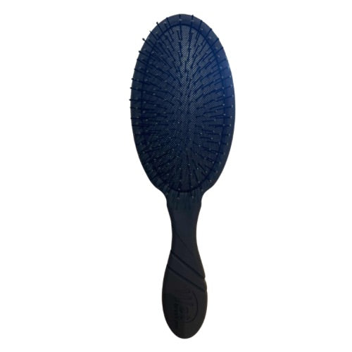 Brosse Wetbrush Pro avec technologie IntelliFlex, manche ergonomique et poils souples pour un démêlage sans douleur sur tous types de cheveux.