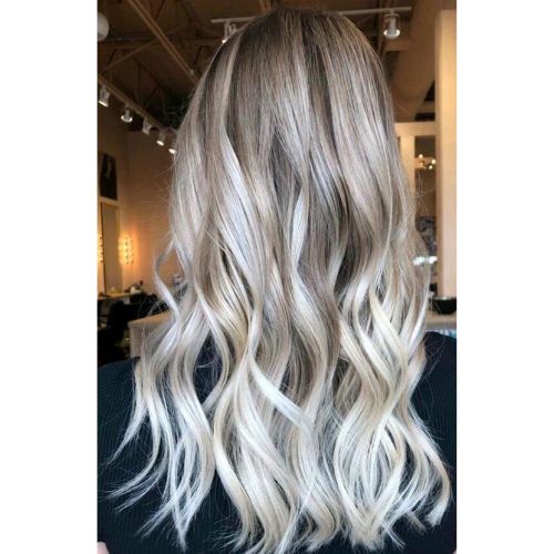 <h2>Pour des boucles magnifiques tellement simple à faire!</h2> <p>Le Tube de revêtement Nano Titanium distribue la chaleur (jusqu'à 220 degré C/430 degré F) uniformément pour créer des boucles durables et brillantes.</p> <p>Fer léger et maniable pour un meilleur de confort d'utilisation.</p> <p>Réglage de température numérique.<br><br>Garantie 1 an&nbsp;<br><br>Disponible en 25 ou 32 mm</p>