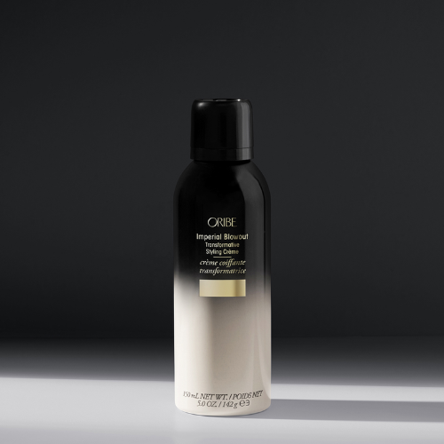 Imperial Blowout  Cette crème coiffante transformatrice adoucit et ajoute de la densité.  Protège de la chaleur et prévient les cassures des cheveux.