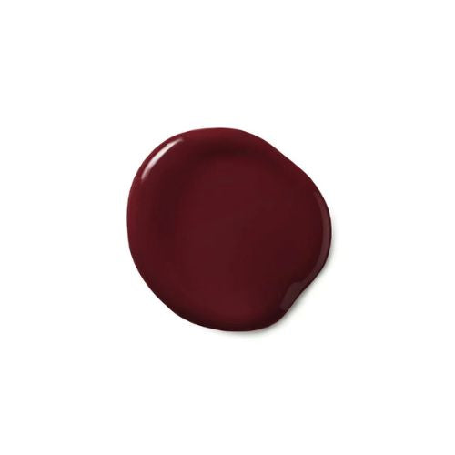 Le masque pigmentant Bordeaux de Moroccanoil offre un soin hydratant tout en déposant des pigments purs qui intensifient, ravivent ou personnalisent temporairement la couleur.