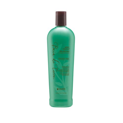 <h2>Revitalisant pour toute la famille, y compris la maman aux cheveux colorés</h2> <p><span data-mce-fragment="1"></span>Équilibre les cheveux normaux à gras.</p> <p>Cheveux doux et soyeux.</p>