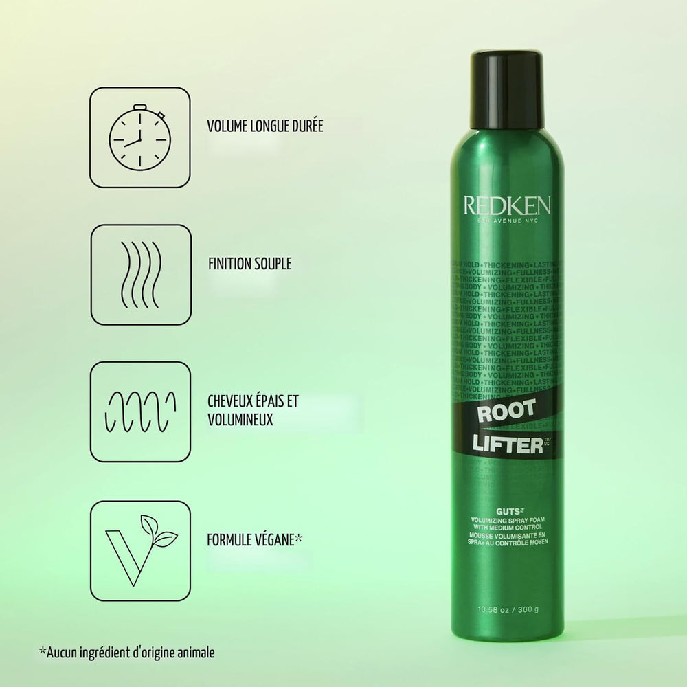 Spray volumisant Redken Root Lifter en bouteille verte métallisée avec bouchon noir, présenté sur fond vert avec icônes illustrant volume longue durée, finition souple et formule végane.
