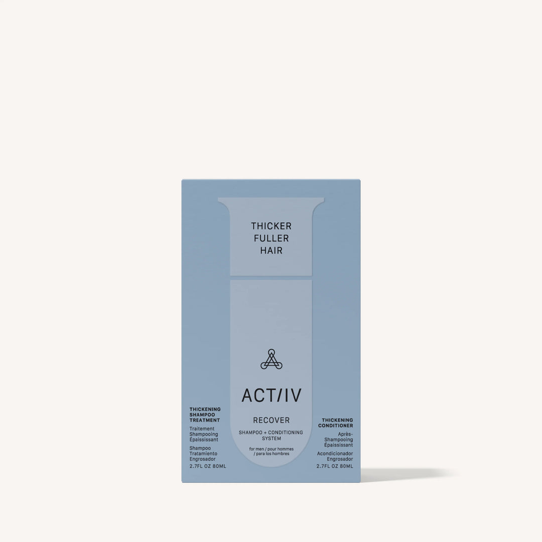 Coffret ACT/IV Recover bleu shampoing épaississant et revitalisant pour hommes format 80 ml, packaging minimaliste avec mention thicker fuller hair sur fond clair studio.