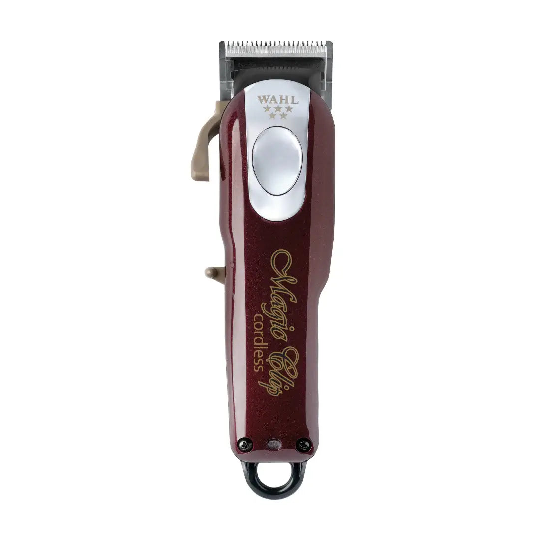 Tondeuse WAHL Magic Clip cordless professionnelle bordeaux et argent, lame de précision et design ergonomique, présentée sur fond blanc.